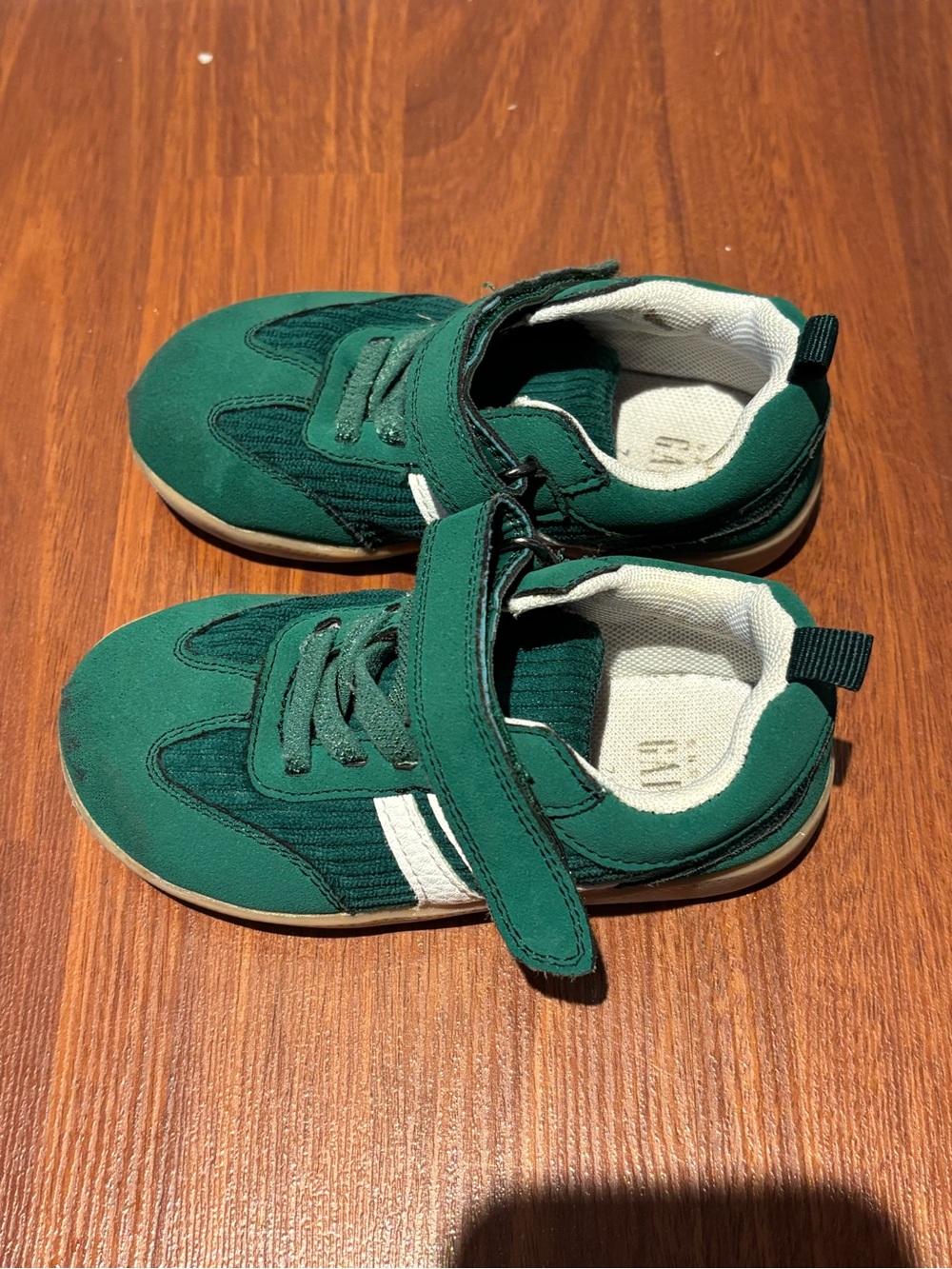 GAP Emerald Green Kids Velcro Sneakers